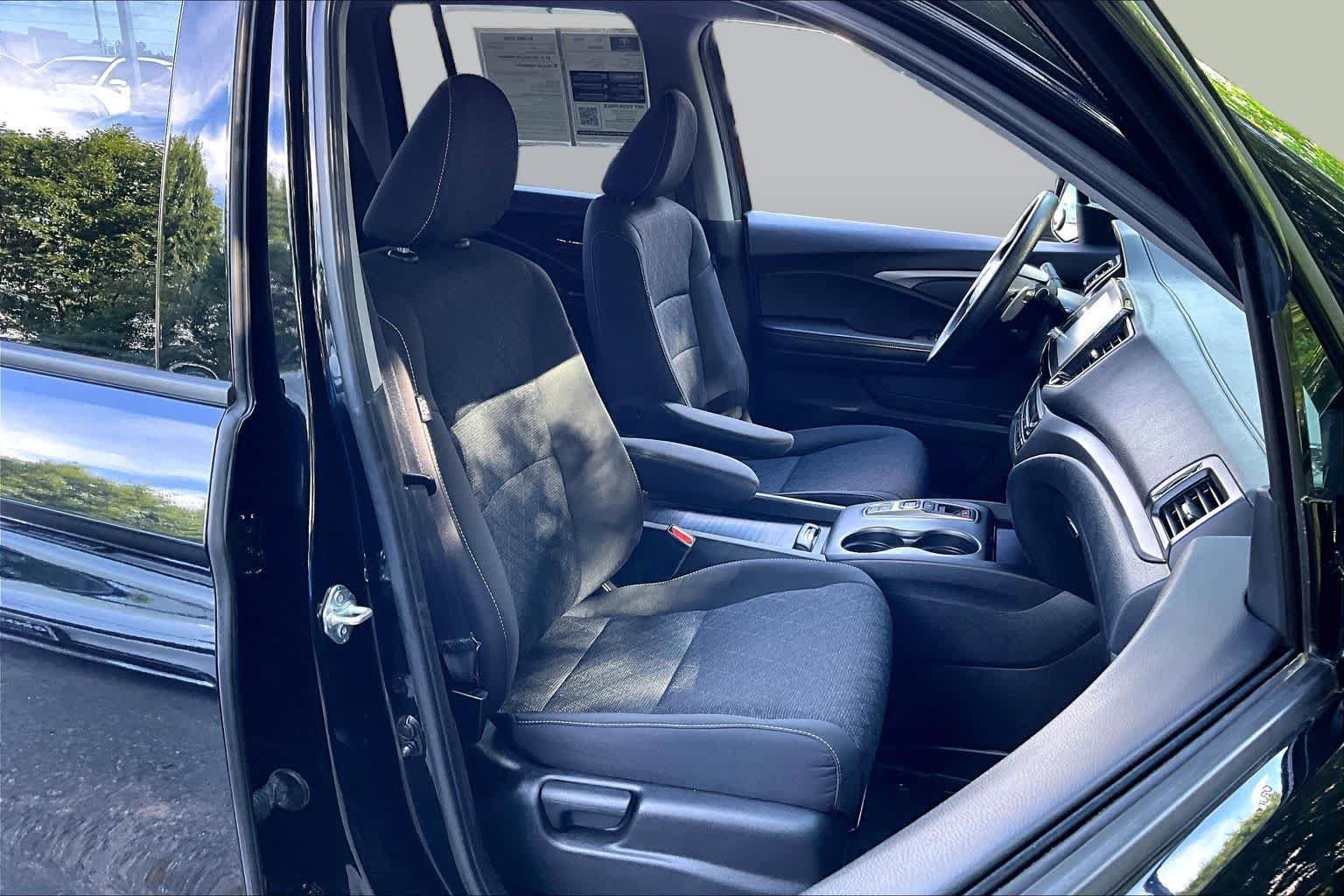 Used 2021 Honda Ridgeline Sport image 8