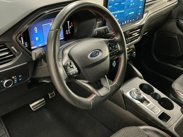 Used 2024 Ford Escape ST-Line w/ Tech Pack #1 FWD image 12