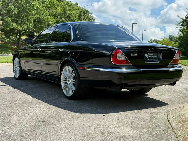 Used 2005 Jaguar XJ8 RWD image 5