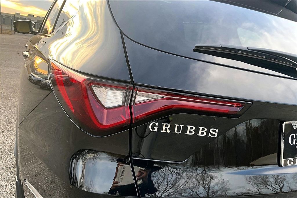 Used 2025 Acura MDX w/ Technology Package image 44