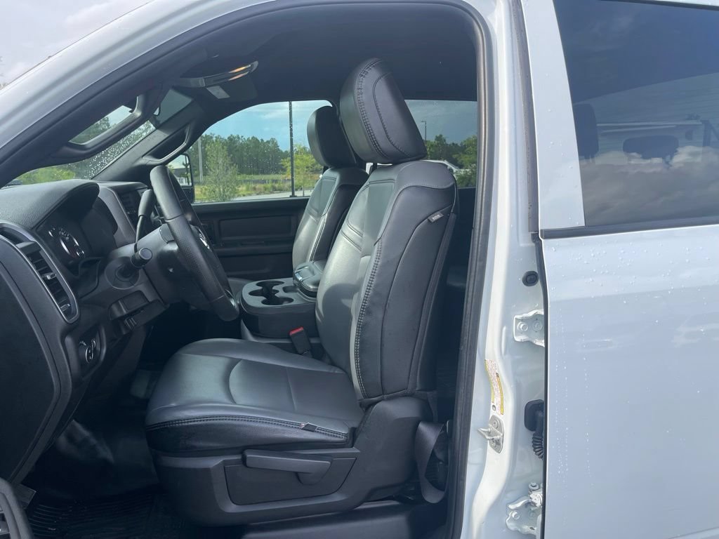 Used 2024 RAM 2500 Tradesman w/ Chrome Appearance Group AWD/4WD image 35