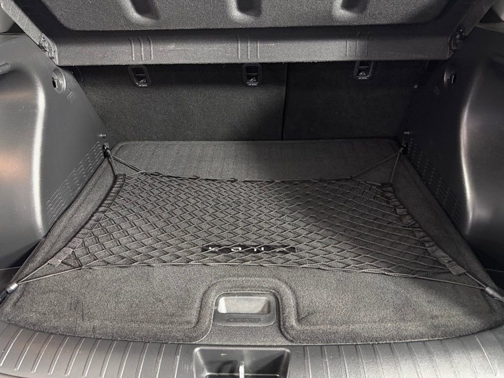 Used 2024 Hyundai Kona SEL image 28