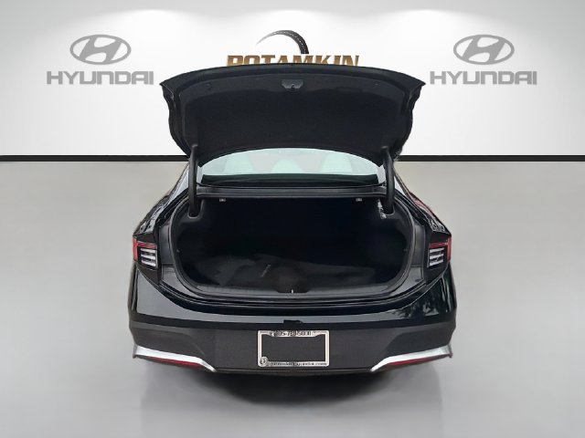 Certified 2025 Hyundai Sonata SE FWD image 25