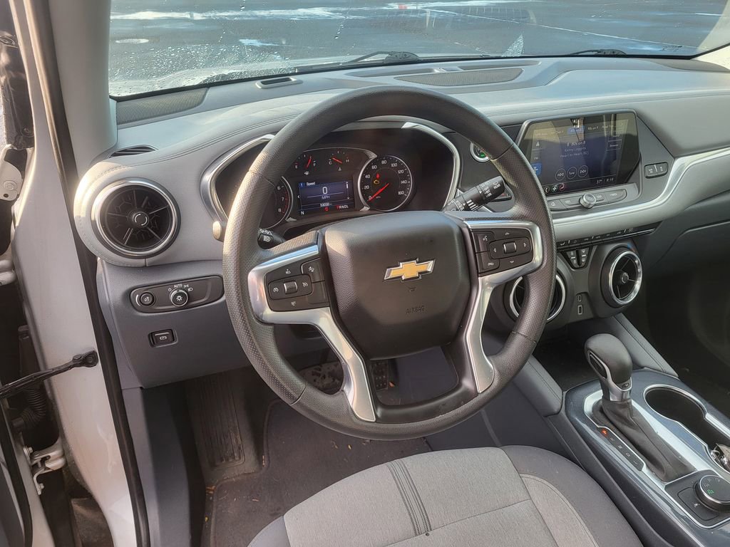 Used 2022 Chevrolet Blazer LT image 10