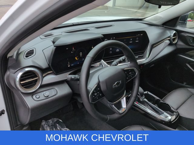 Certified 2025 Chevrolet Trax ACTIV w/ Sunroof Package FWD image 10