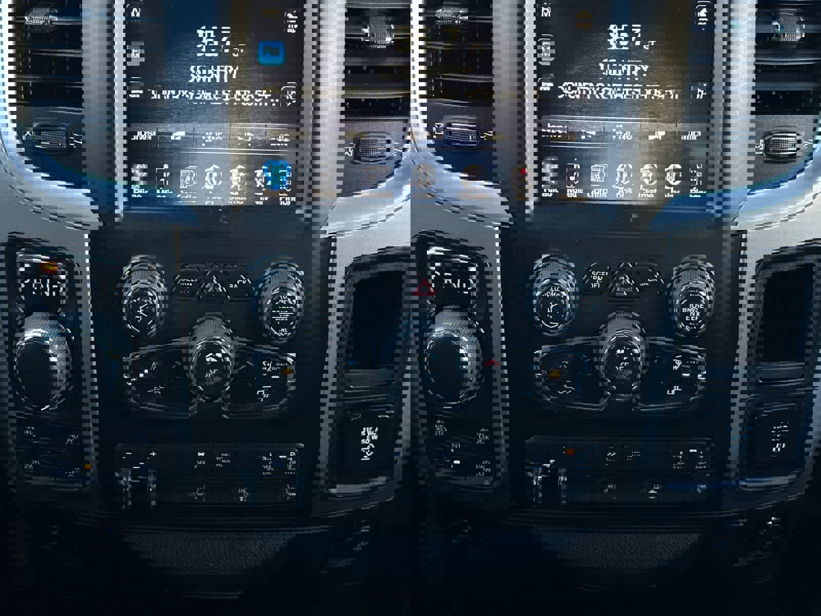 Used 2014 RAM 1500 Outdoorsman image 20