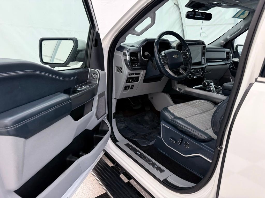 Used 2021 Ford F150 Limited image 31