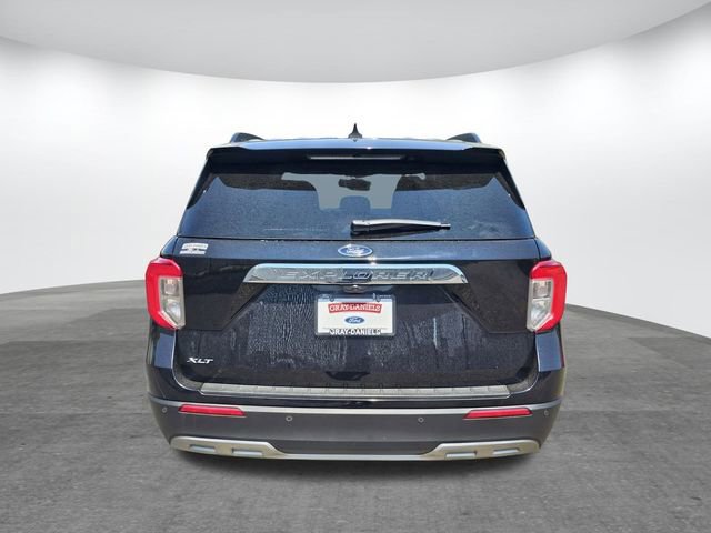 Certified 2023 Ford Explorer XLT w/ Equipment Group 202A image 5