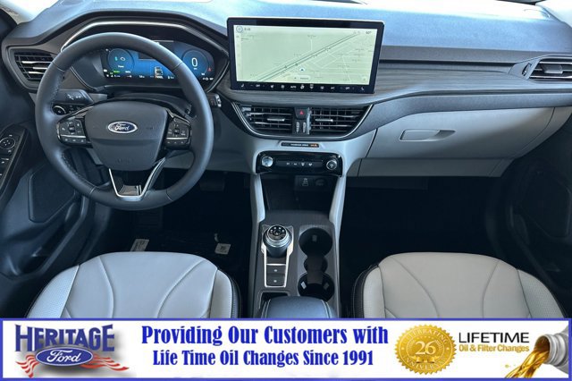 New 2025 Ford Escape SE w/ PHEV Premium Package image 10