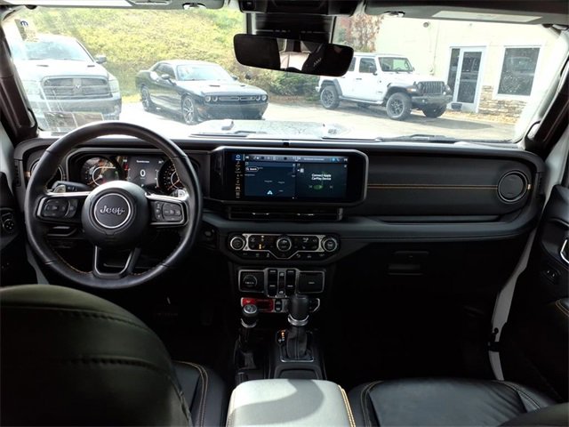 New 2025 Jeep Wrangler Unlimited Rubicon 392 image 13