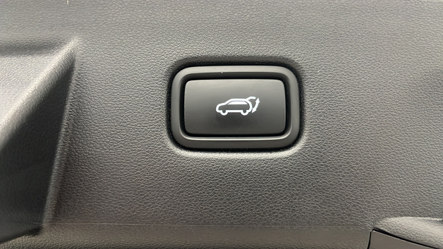 Used 2022 Hyundai Tucson SEL w/ Cargo Package AWD/4WD image 29