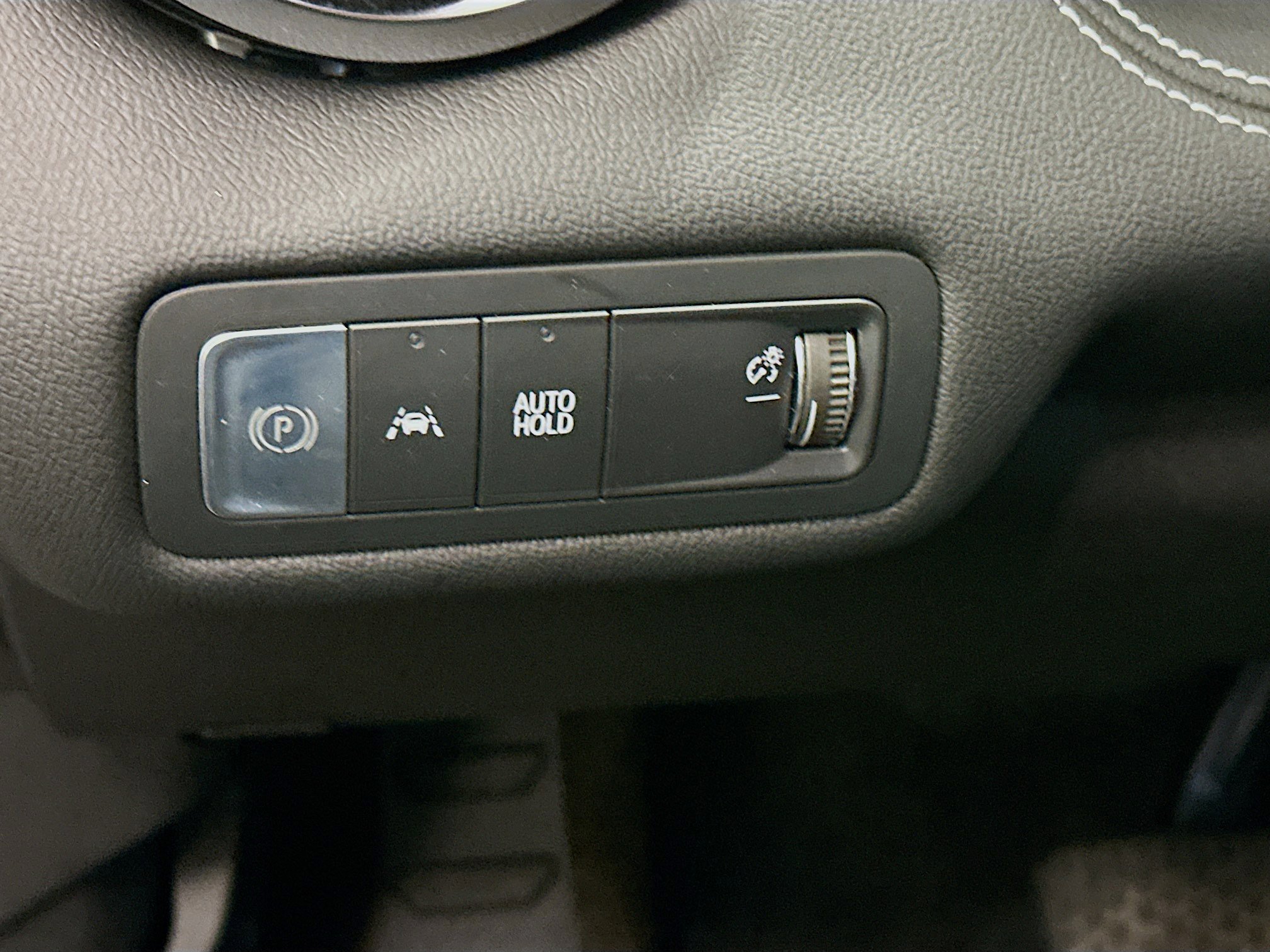 Used 2024 Chevrolet Blazer EV LT AWD/4WD image 17