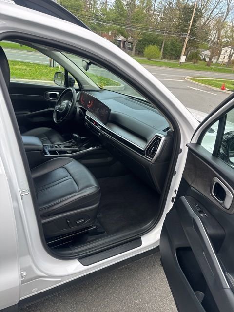 Used 2024 Kia Sorento X-Line EX AWD/4WD image 19