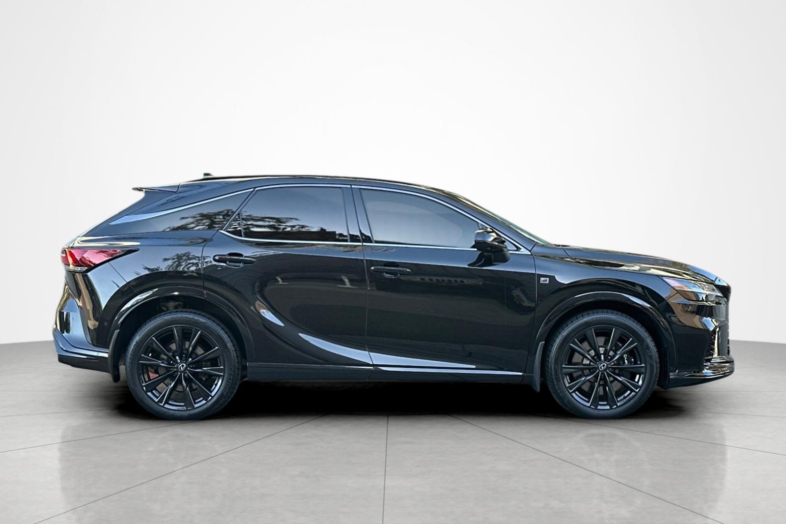 Used 2025 Lexus RX 500h F Sport w/ Convenience Package AWD/4WD image 6
