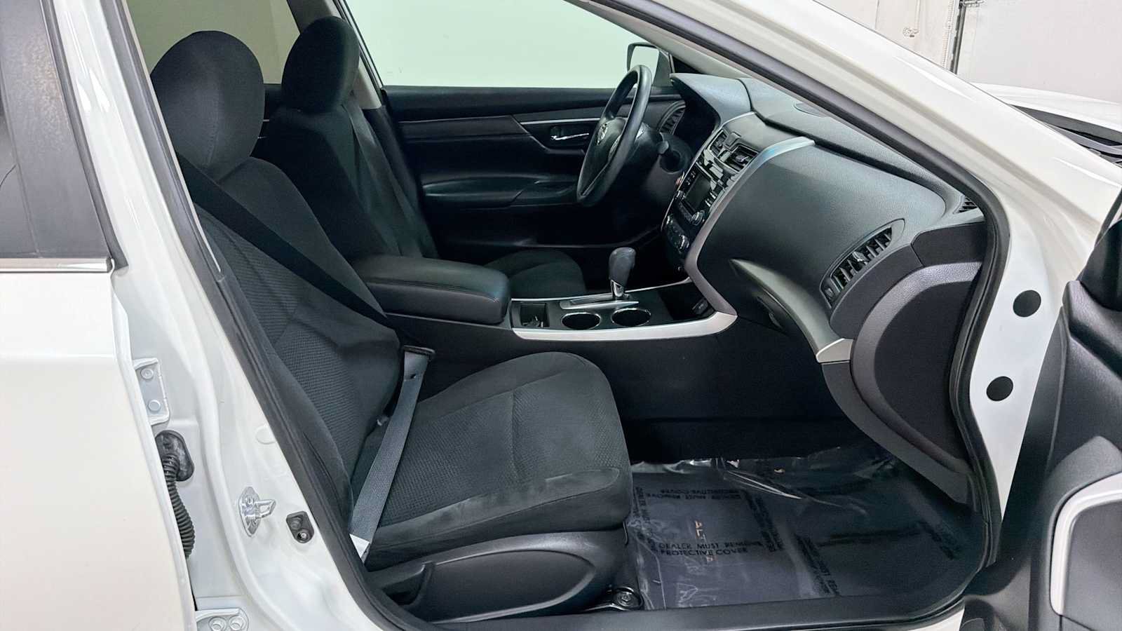 Used 2015 Nissan Altima 2.5 S w/ Power Driver Seat Package FWD image 28