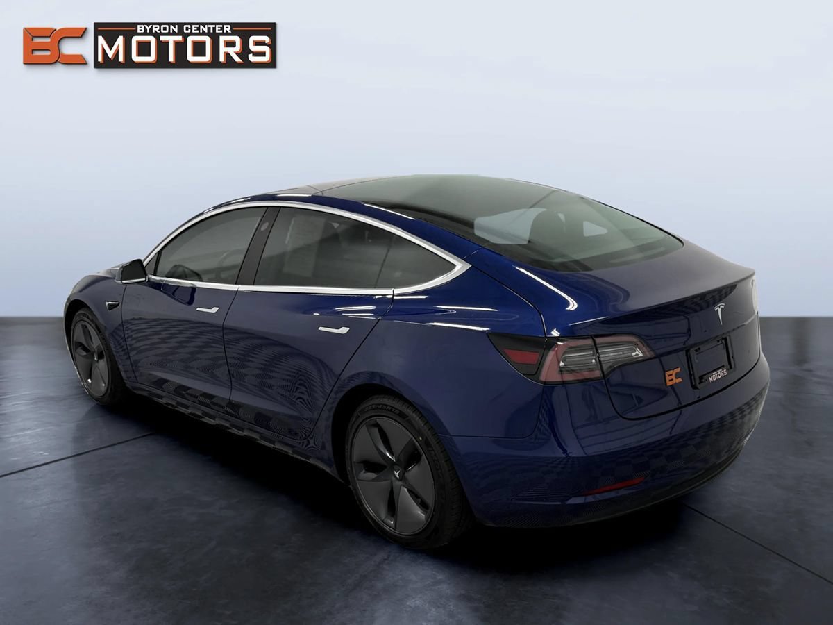 Used 2018 Tesla Model 3 Long Range RWD image 4