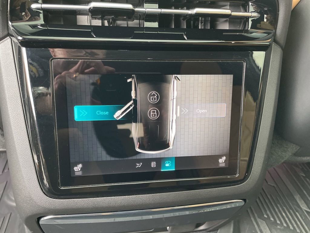 Used 2025 Cadillac Escalade IQ Sport 2 AWD/4WD image 27