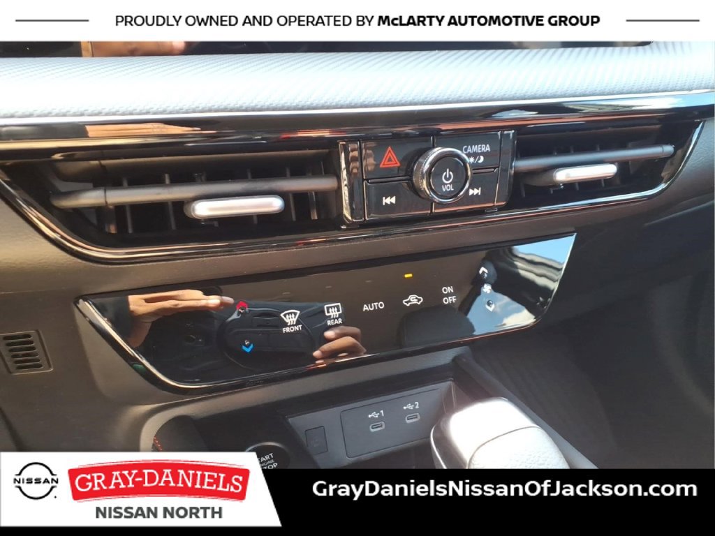 New 2027 Nissan Kicks SR FWD image 17