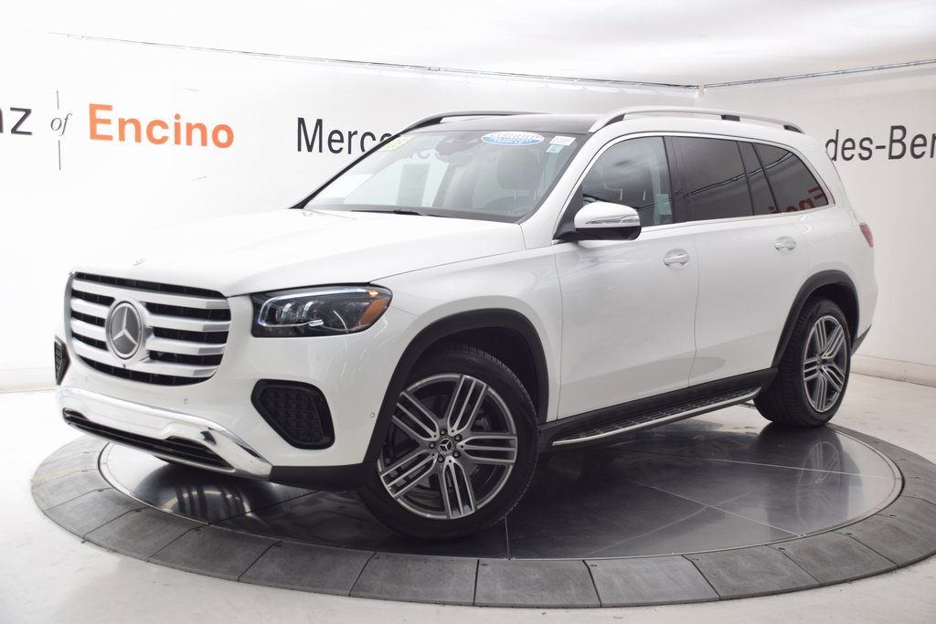 Certified 2025 Mercedes-Benz GLS 450 4MATIC image 3