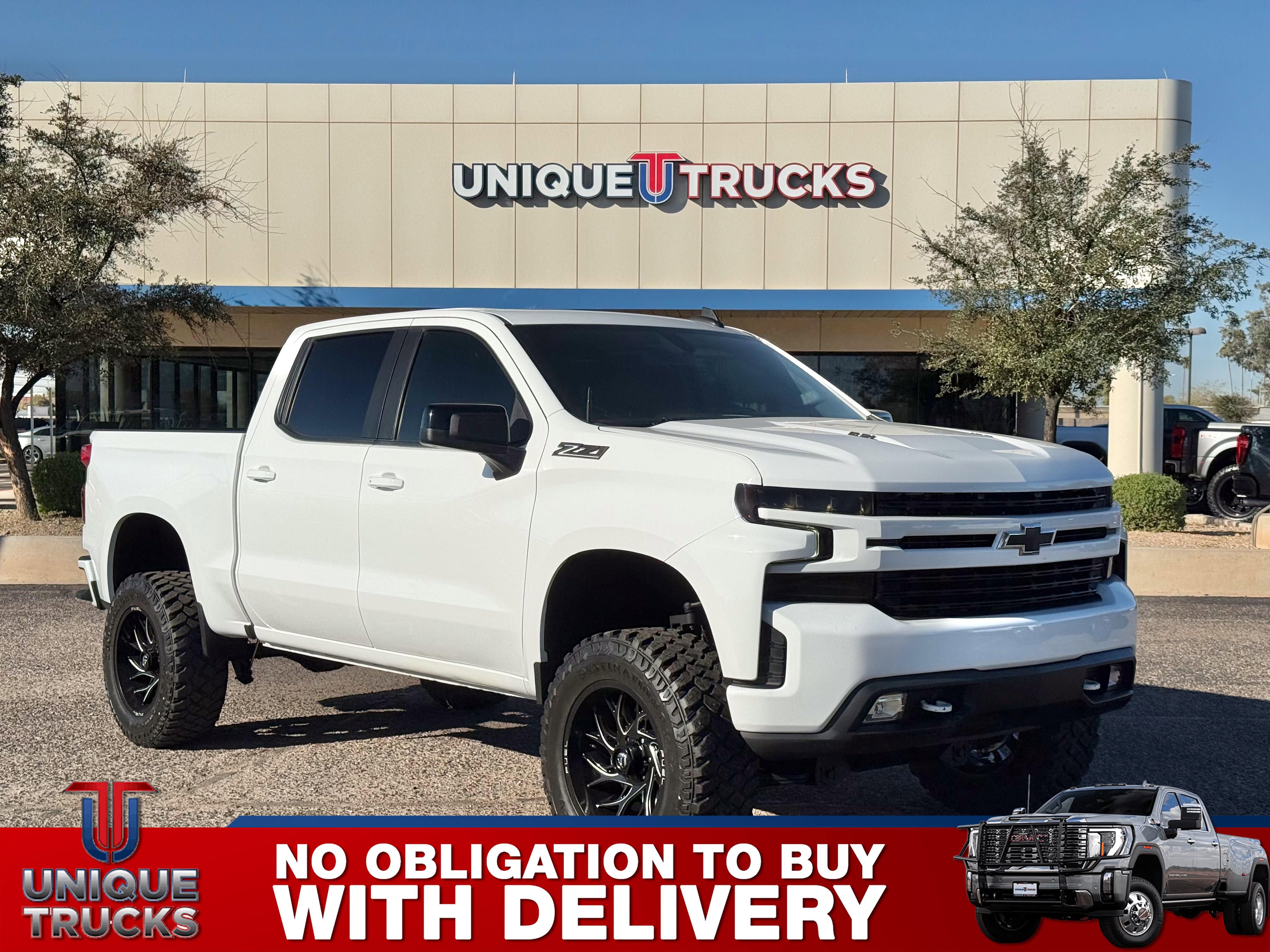 Used 2021 Chevrolet Silverado 1500 RST w/ Convenience Package II image 3