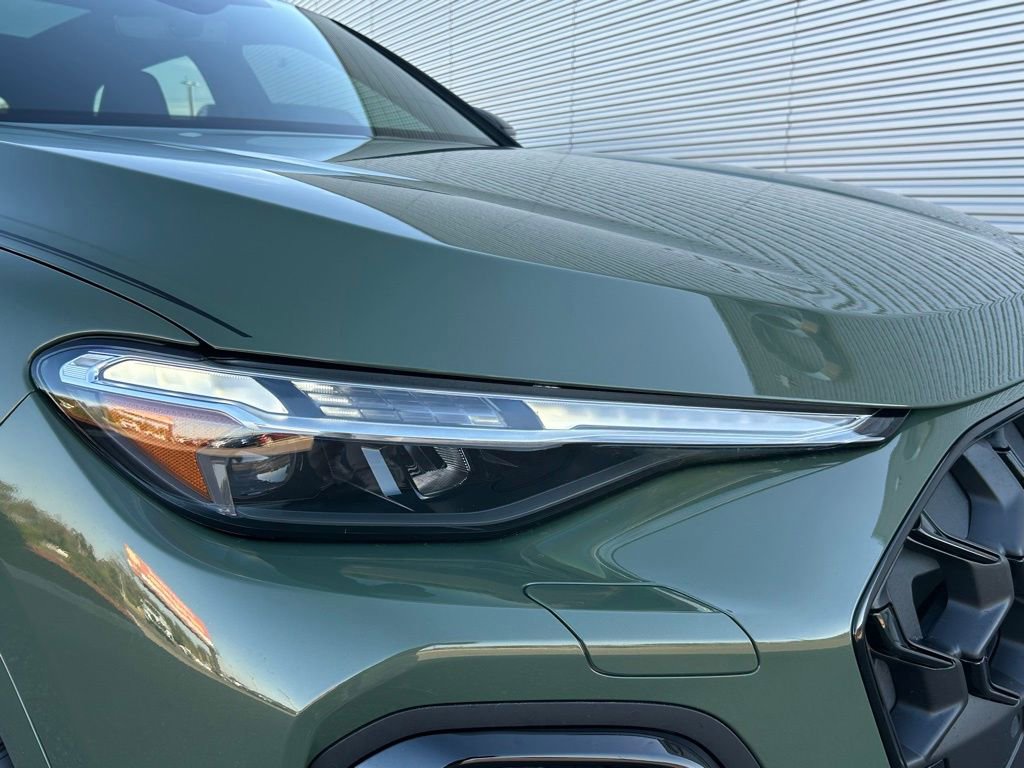 New 2025 Audi SQ5 Premium Plus image 38