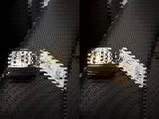 Used 2024 Chrysler Pacifica Limited image 31