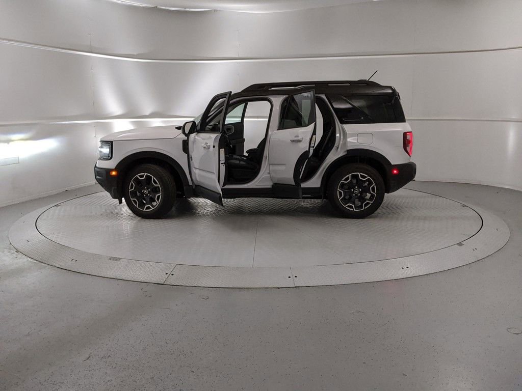 New 2025 Ford Bronco Sport Outer Banks w/ Outer Banks Tech Package+ image 11