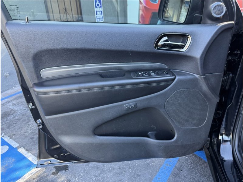 Used 2019 Dodge Durango GT image 17