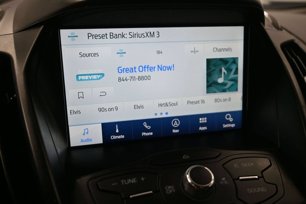 Used 2016 Ford Escape SE w/ Equipment Group 201A FWD image 17
