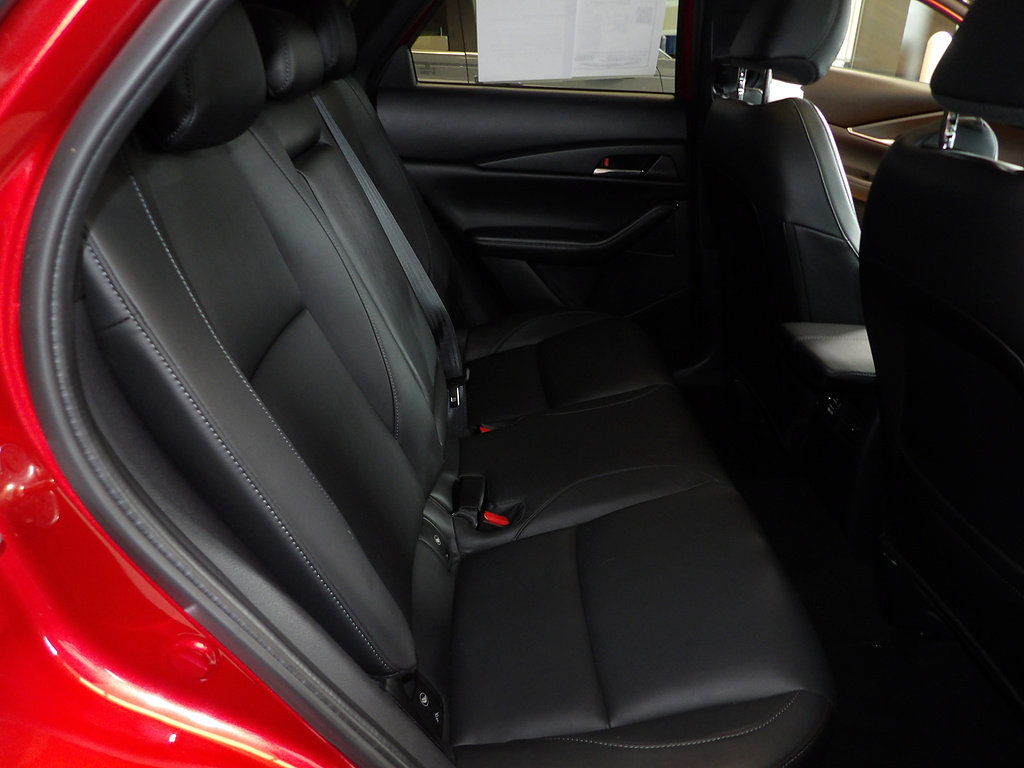 Used 2021 MAZDA CX-30 AWD 2.5 Turbo S image 18