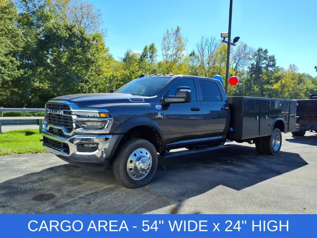 New 2026 RAM 5500 Tradesman AWD/4WD image 3