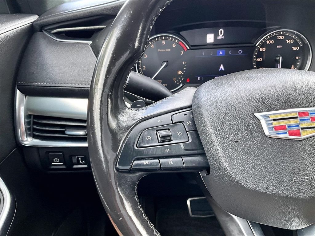Used 2019 Cadillac XT4 Premium Luxury w/ Cold Weather Package AWD/4WD image 23
