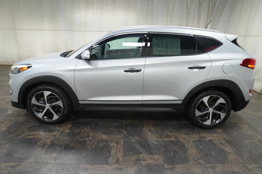 Used 2016 Hyundai Tucson Sport image 8