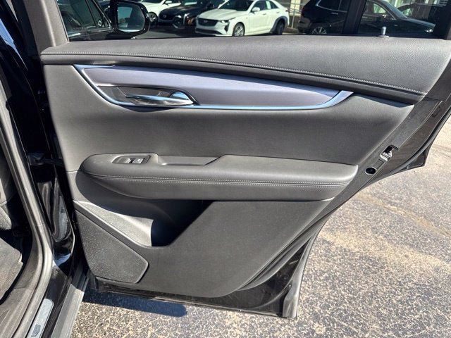 Used 2025 Cadillac XT6 Luxury FWD image 23