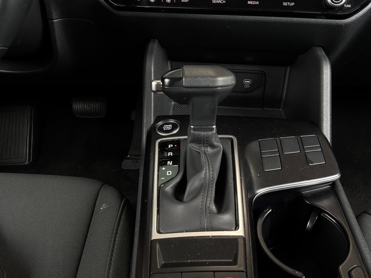 Used 2026 Kia Sportage LX FWD image 22