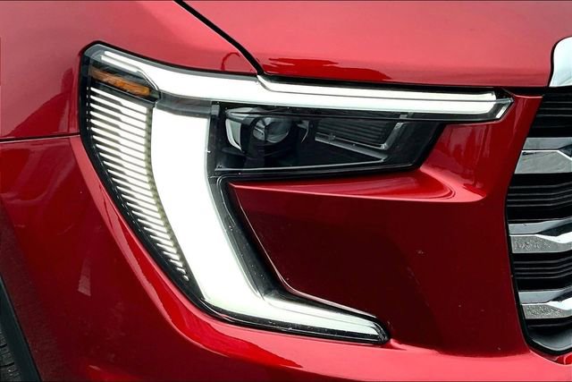 Used 2024 GMC Acadia Elevation image 29