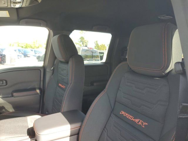 New 2026 Nissan Frontier PRO-4X w/ Pro-4x Convenience Package image 9