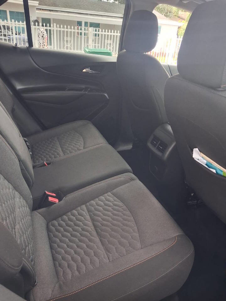 Used 2018 Chevrolet Equinox LT FWD image 6