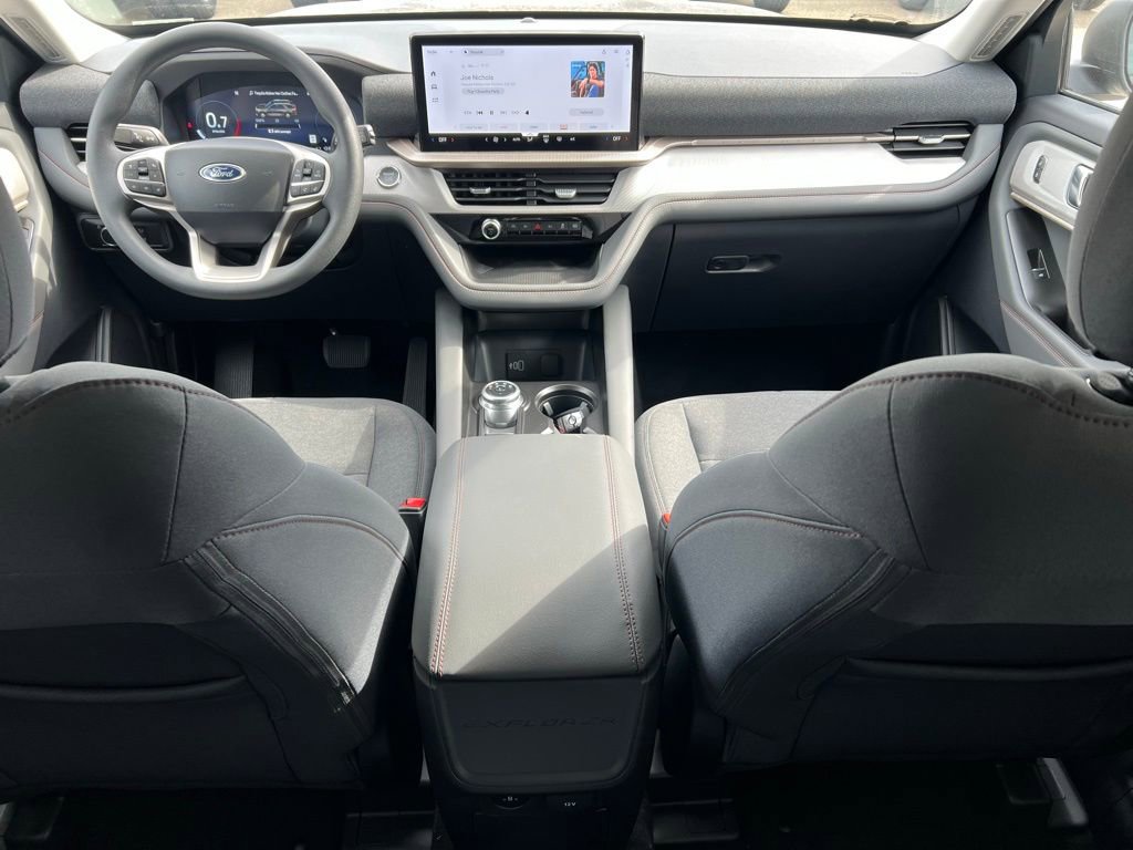 New 2026 Ford Explorer Active image 25