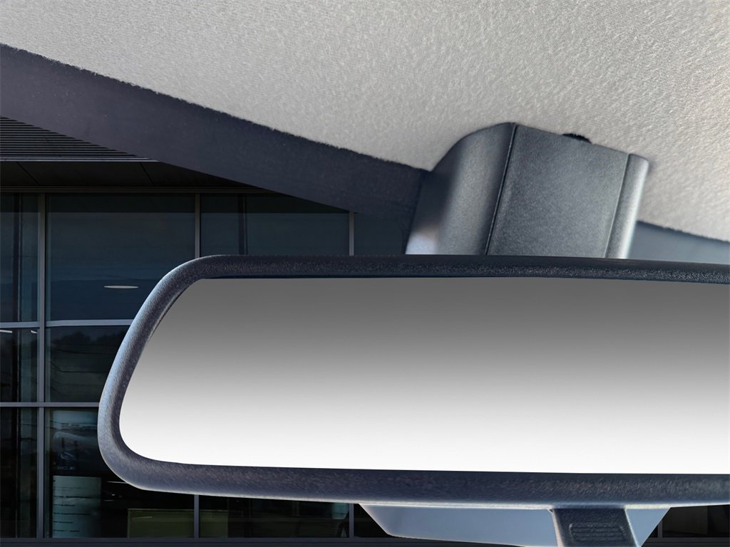 Used 2022 Chevrolet Express 2500 w/ Driver Convenience Package image 12