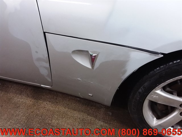 Used 2007 Pontiac Solstice Convertible w/ Premium Package RWD image 15