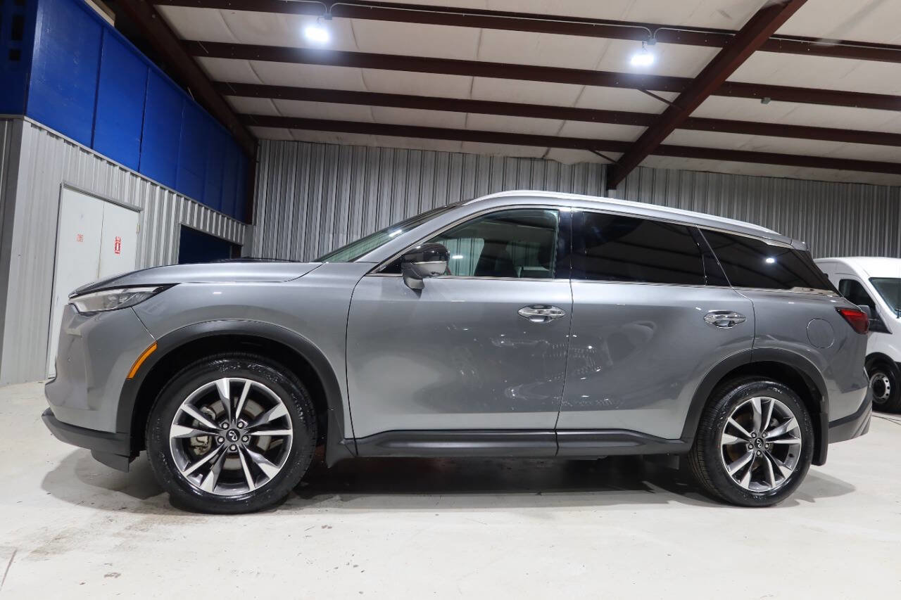 Used 2022 INFINITI QX60 Luxe w/ Cargo Package FWD image 1