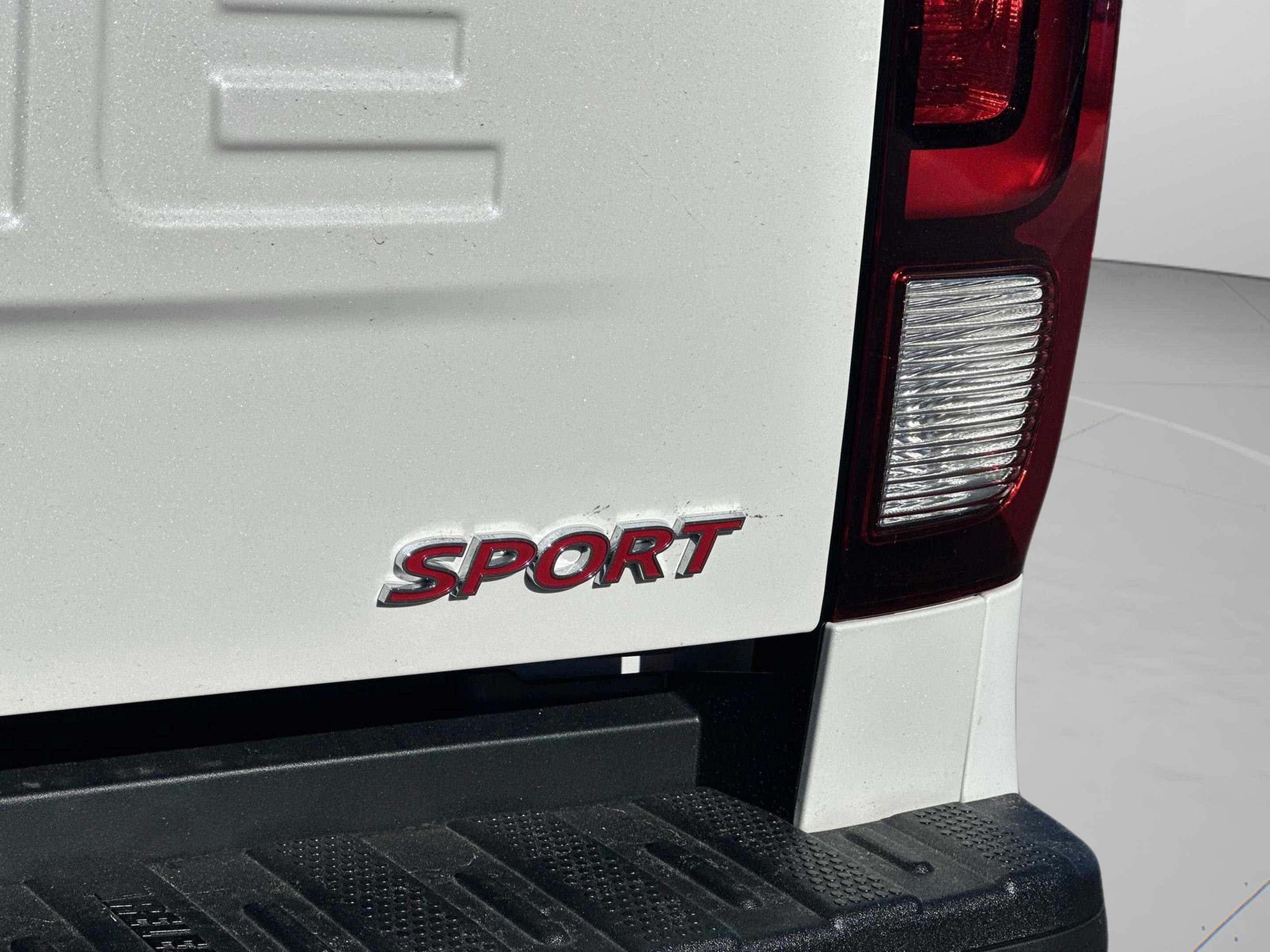 Certified 2025 Honda Ridgeline Sport image 30