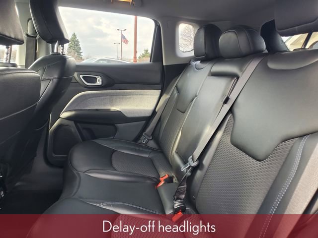 Used 2022 Jeep Compass Latitude AWD/4WD image 36