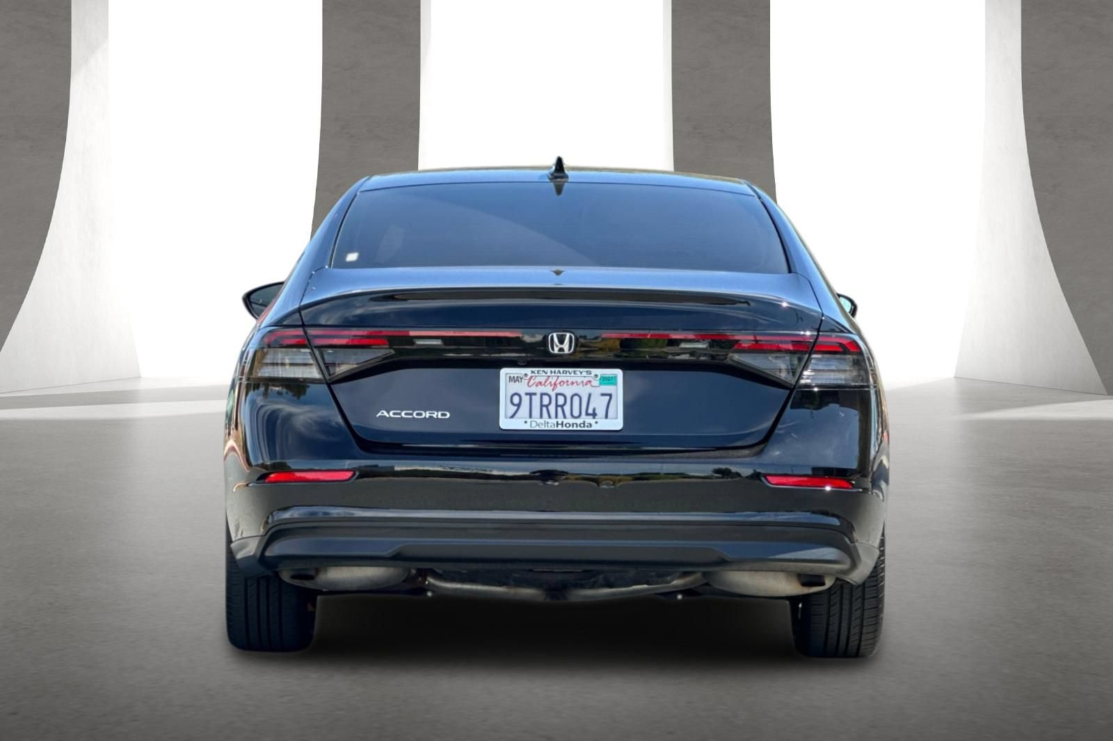 Used 2025 Honda Accord SE image 5