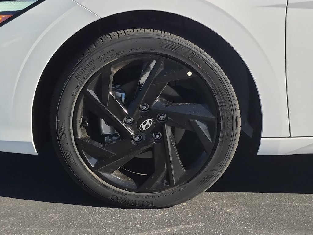 New 2026 Hyundai Elantra Sport FWD image 7