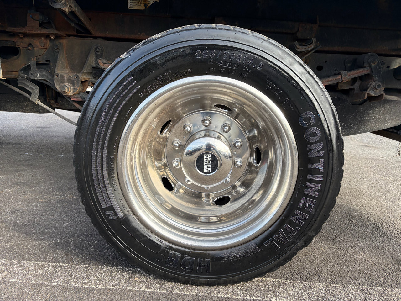 Used 2018 Ford F550 4x4 Regular Cab Super Duty image 16