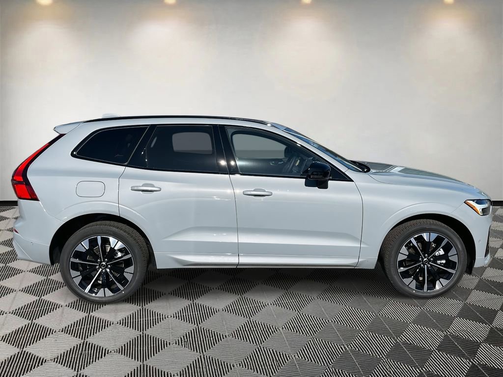 New 2026 Volvo XC60 B5 Plus w/ Climate Package image 2