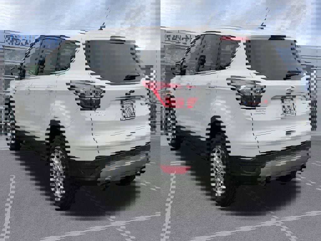 Used 2017 Ford Escape SE image 7