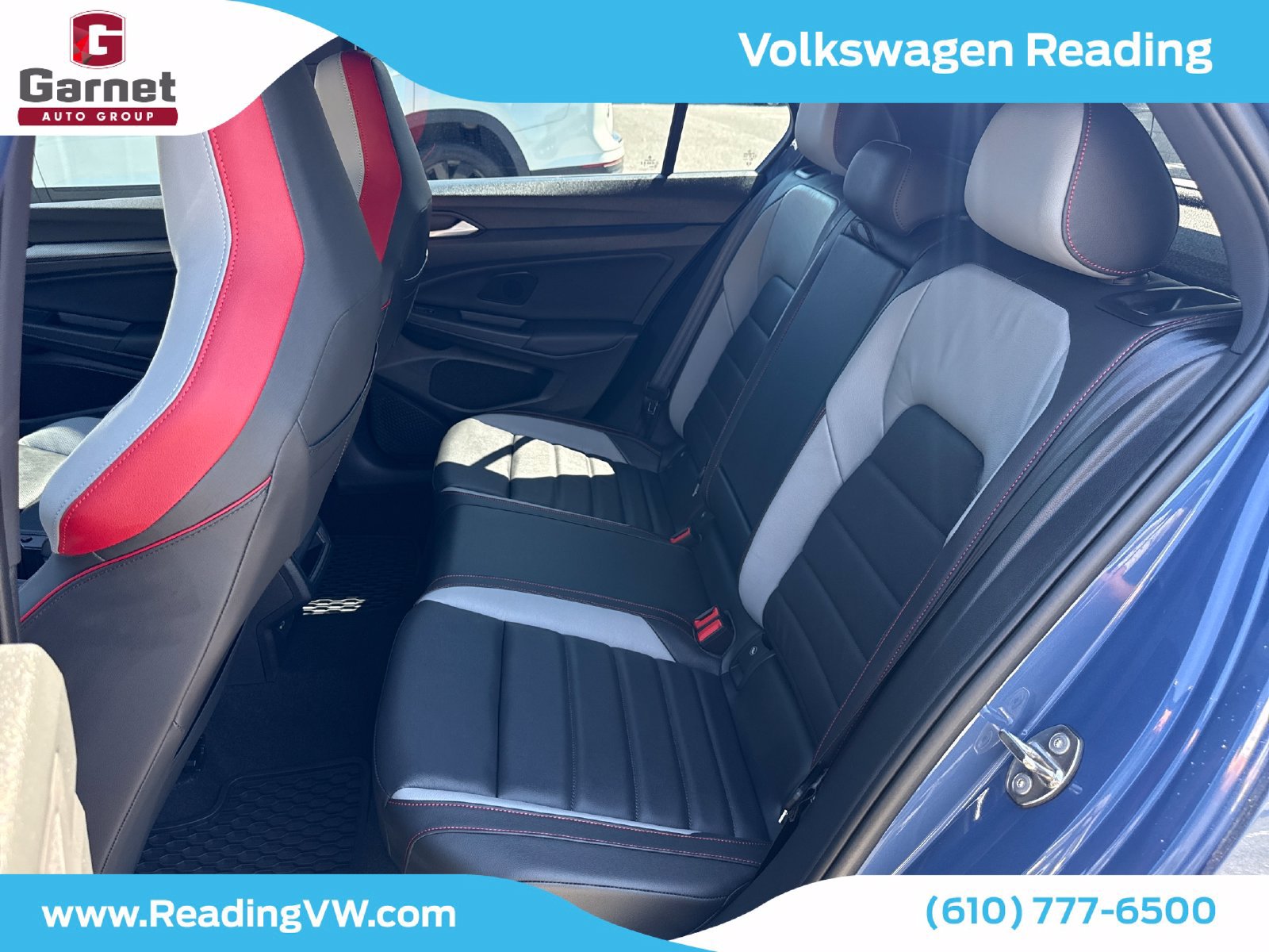 Used 2025 Volkswagen GTI SE FWD image 13